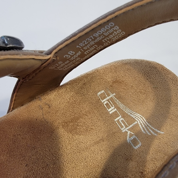 Dansko Laurie Leather Wedge Sandal Taupe Sz Euro 38 (US 7.5-8) Style 1823790600 - Picture 6 of 15